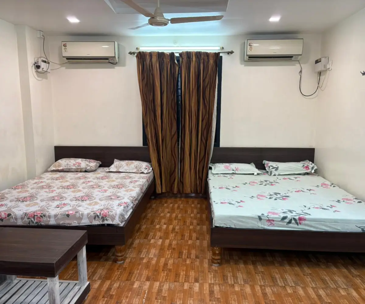 Well-Furnished AC Rooms
