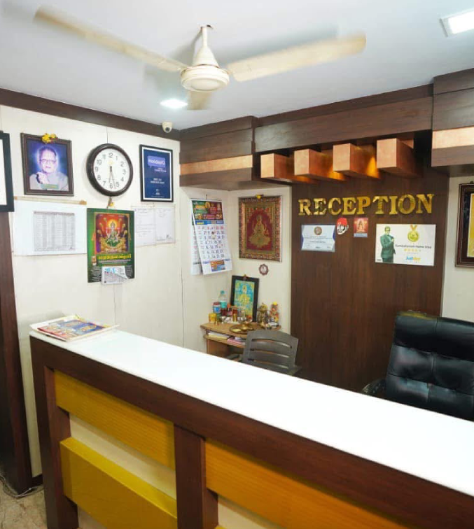 1 bedroom AC family suite with hall in Kumbakonam
